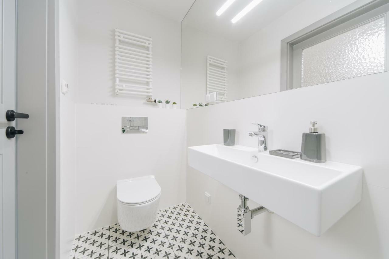 M5 Main Square Stylish One Bedroom Krakau Exterior foto